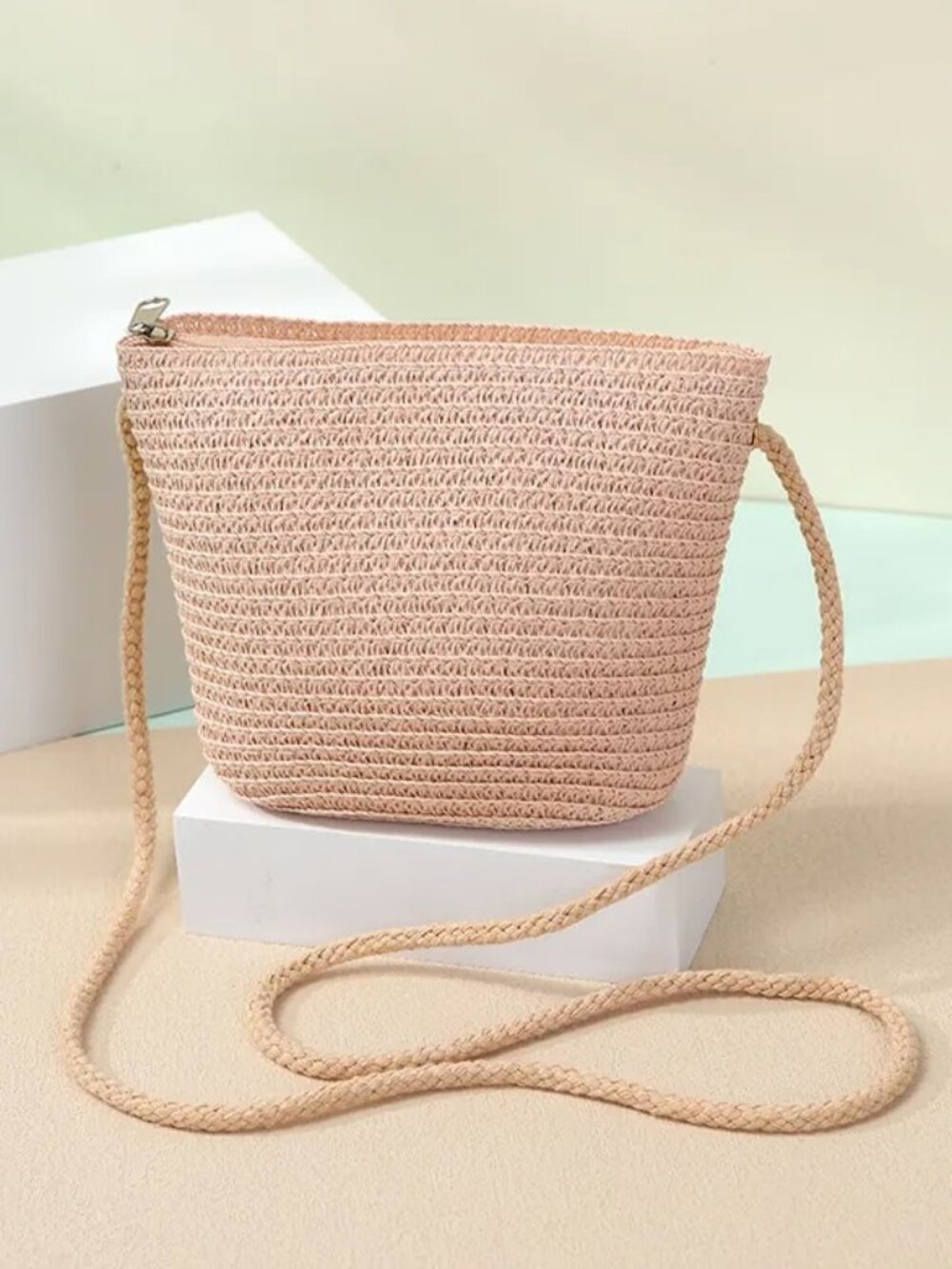 Women's Rose Straw Hand Woven Crossbody Bag Boho Purse Summer Shoulder Bag NEW